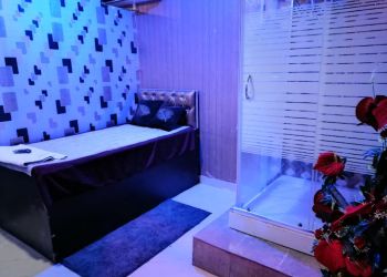 Golden Door Spa And Salon