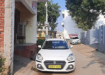 Goswami Taxi Aligarh