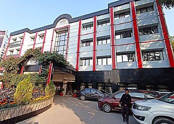 Allahabad (Prayagraj) 3 Star Hotels Grand Continental Hotel image 1