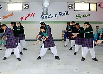 Green Land Senior Secondary Public School