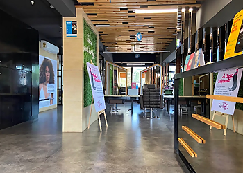 Green Trends Unisex Hair & Style Salon