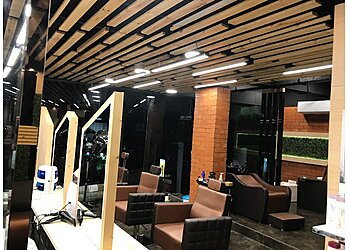 Green Trends Unisex Hair & Style Salon