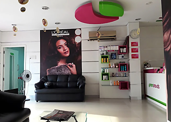 Green Trends Unisex Salon
