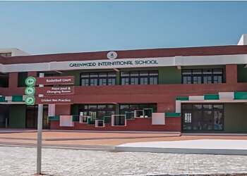 राजकोट सीबीएसई स्कूल GreenWood International School छवि 1