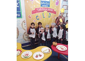 Hello Kidz ™ KLARA SCHOOL