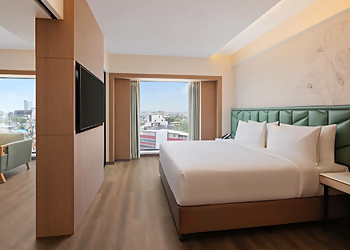 Hilton Garden Inn Surat City Centre