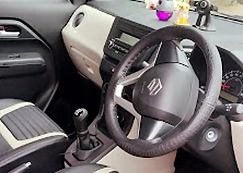 Hindustan Motor Driving School