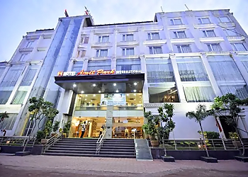 Hotel Amit Park International