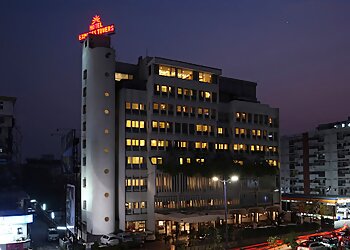 Vadodara 4 Star Hotels Hotel Express Towers image 1