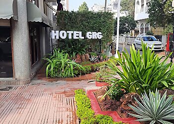 Vadodara Budget Hotels Hotel GRG image 1