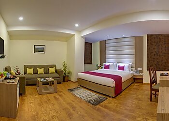 Hotel Gateway Grandeur