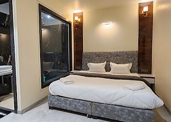 Hotel Greenland Cottages