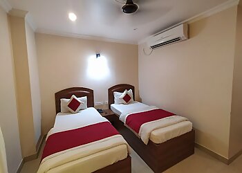 Hotel Kumud Plaza