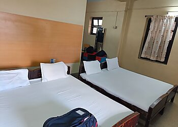 Hotel New College House