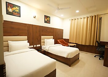 Hotel Pradeep Palace