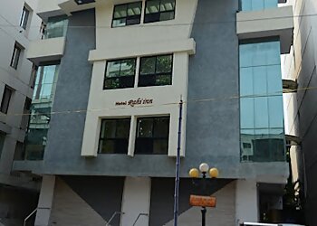 Vadodara Budget Hotels Hotel Rahi inn image 1