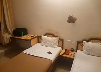 Hotel Shikhar Palace Jabalpur