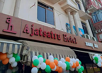 Hotel ajatsatru