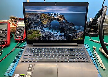 IT World Sales & Services