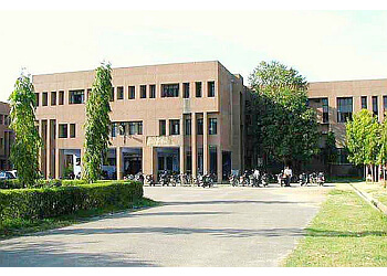 Institute of Engineering & Technology 