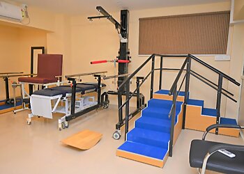 Ishas Physiotherapy and Spine Care Clinic