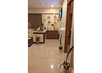 Ishas Physiotherapy and Spine Care Clinic