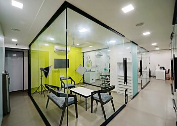 Ivories Dental Clinic Center