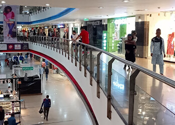 3 Best Shopping Malls in Varanasi - Expert Recommendations