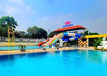 Janoo's The Water Park