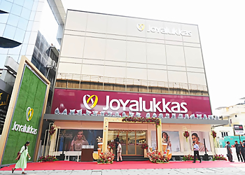  Joyalukkas Jewellery Kochi