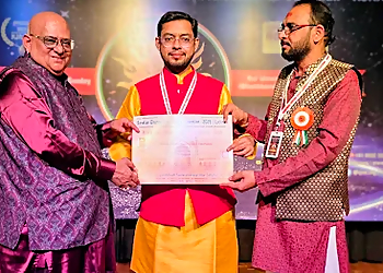 Jyotish Guru Mahindra Pratap