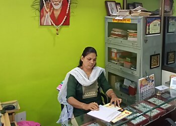 अकोला ज्योतिषी Jyotsna Patil - Om Sai Jyotish छवि 1