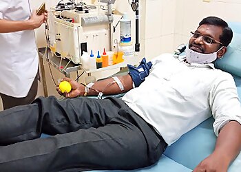 Kai. Wamanrao Oka Raktapedhi