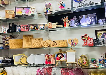 Karthik Creative Gifts