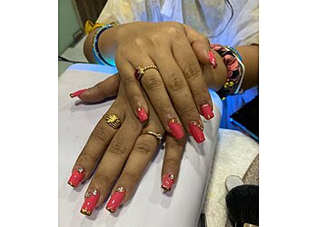 Khusi Professional Beauty Studio