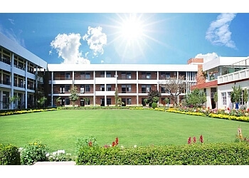 Kundan Vidya Mandir Sr. Sec. School Kundan Vidya Mandir Sr. Sec. School