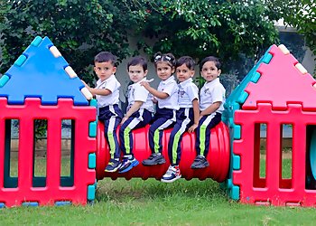 La Vida A Montessori Pre School