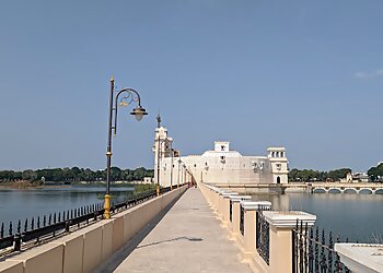 Lakhota Palace and Museum