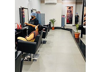 Lakme Salon