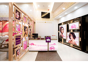 Lakme salon
