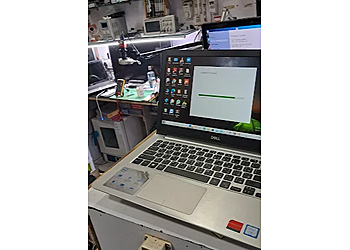 Laptop and mobile clinic