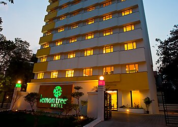 Ahmedabad 4 Star Hotels Lemon Tree Hotel, Ahmedabad image 1