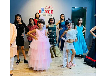 Let's Dance by Sonu Sir