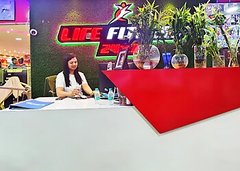 Life Fitness 24x7