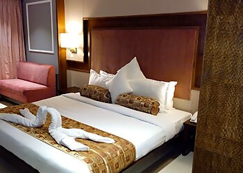 Lumbinis Grand Hotel