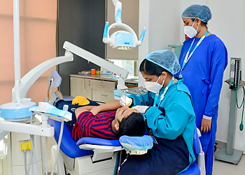 MIDAC Dental Centre Kozhikode