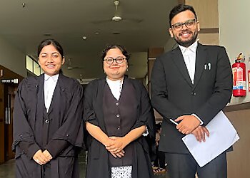 M & L Legal Law Chamber