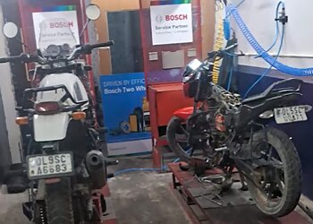 New Delhi Bike Repair Shops M S Star Motors image 1