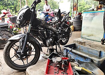 Maa Kali Auto Servicing Center