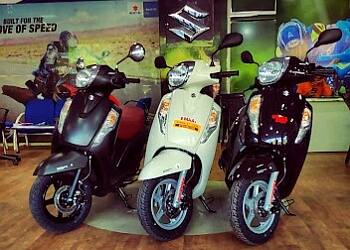 Maa Suzuki Premium-Koh-E-Fiza